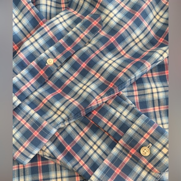 Vineyard Vines Performance Plaid Tucker Shirt - Picture 5 of 5
